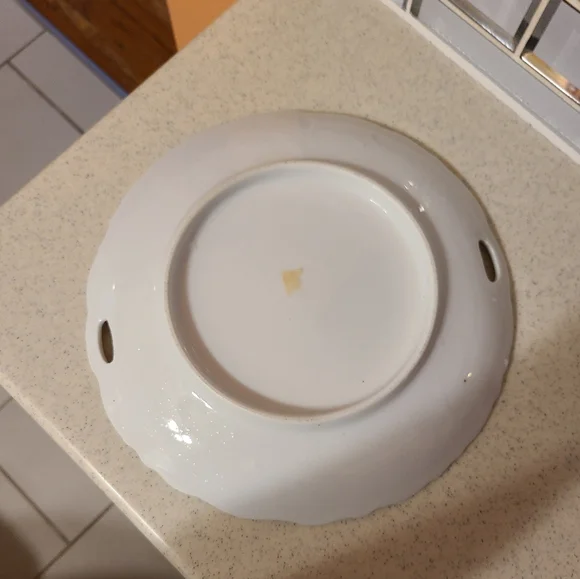 DECORATIVE PLATE FLORAL DESIGN please note plate stand not included - Picture 8 of 10